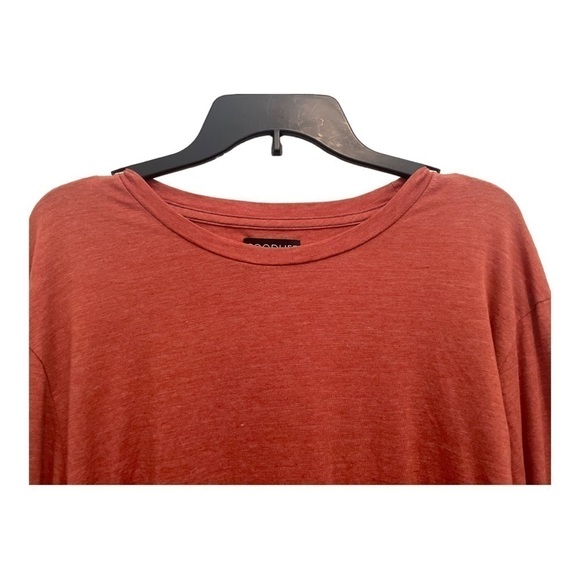 GOODLIFE Overdyed Tri-Blend Long Sleeve Scallop Crew T-Shirt in burnt orange - Picture 4 of 14